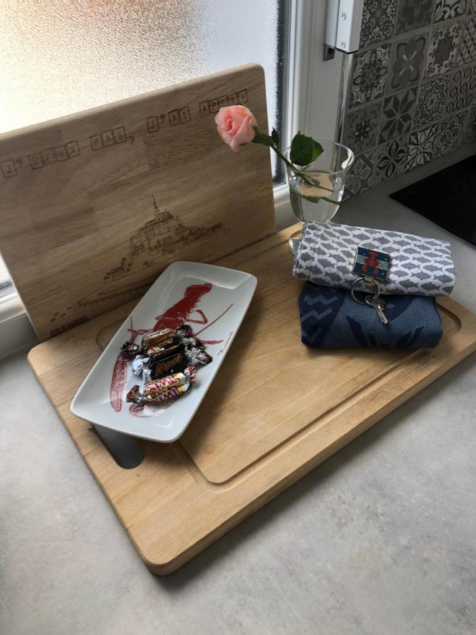 Port Homard Apartman Granville Kültér fotó