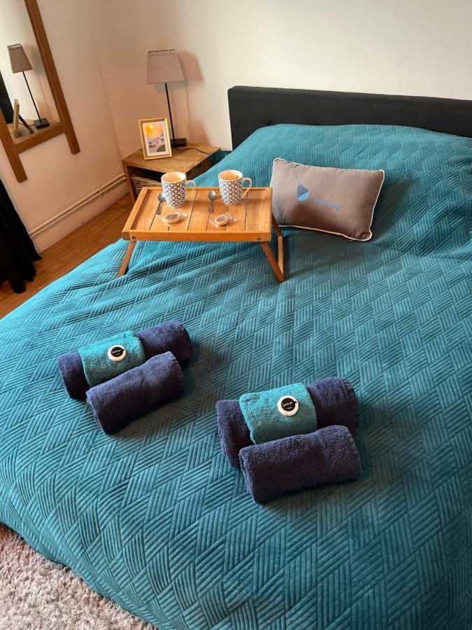 Port Homard Apartman Granville Kültér fotó
